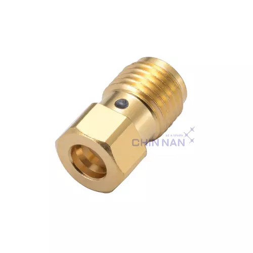 Straight SMP Limited Detent Plug to SMA Jack Adapter